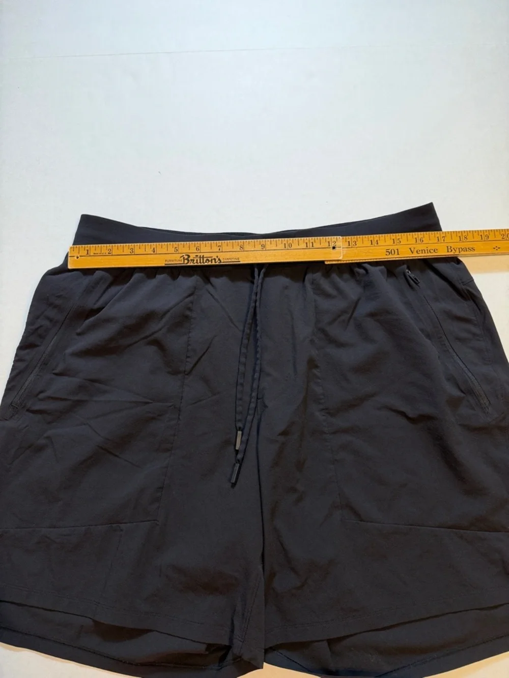 Lululemon License To Train 7" Linerless Shorts Style LM7APYS - Picture 2 of 8